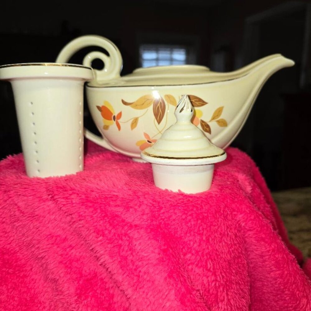 Jewel Tea Aladdin's Teapot with Lid & Infuser